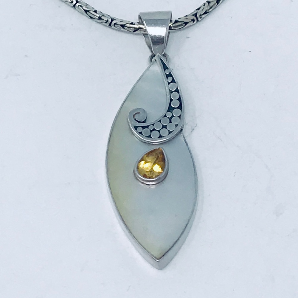 Mother of Pearl and Citrine Sterling Silver 926